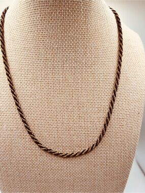 Vintage Trifari Elegant Two-Tone Rope Chain Necklace - Black and Gold 16” Chain